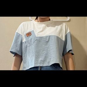 Super cute shirt, size medium, worn once, great condition!